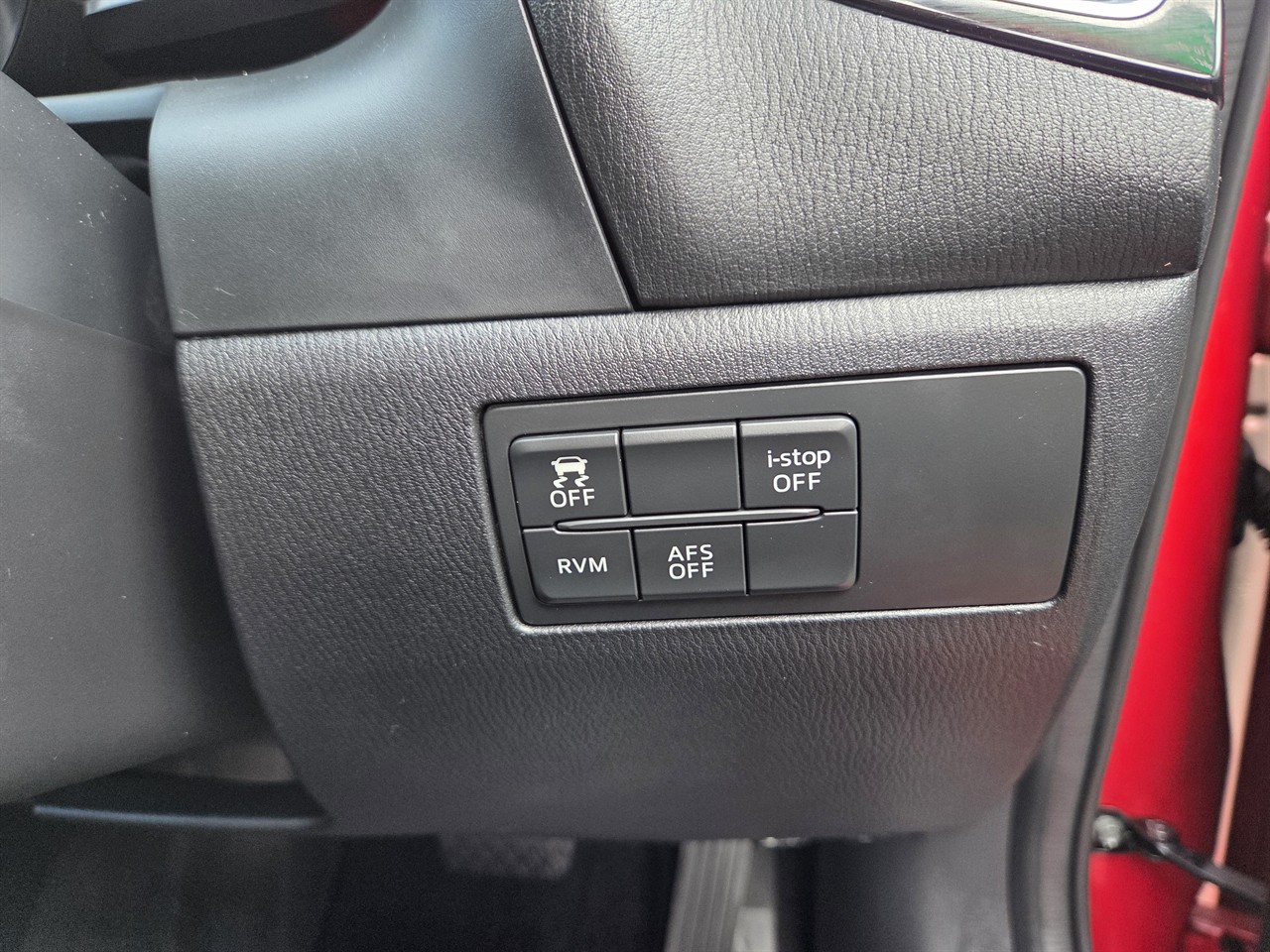 2013 Mazda AXELA
