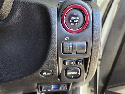 2012 Subaru EXIGA - Thumbnail