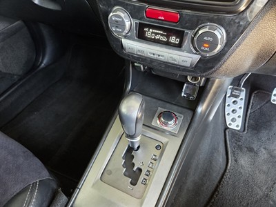 2012 Subaru EXIGA - Thumbnail