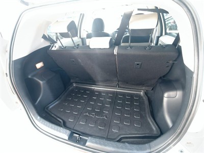 2012 Toyota Aqua - Thumbnail