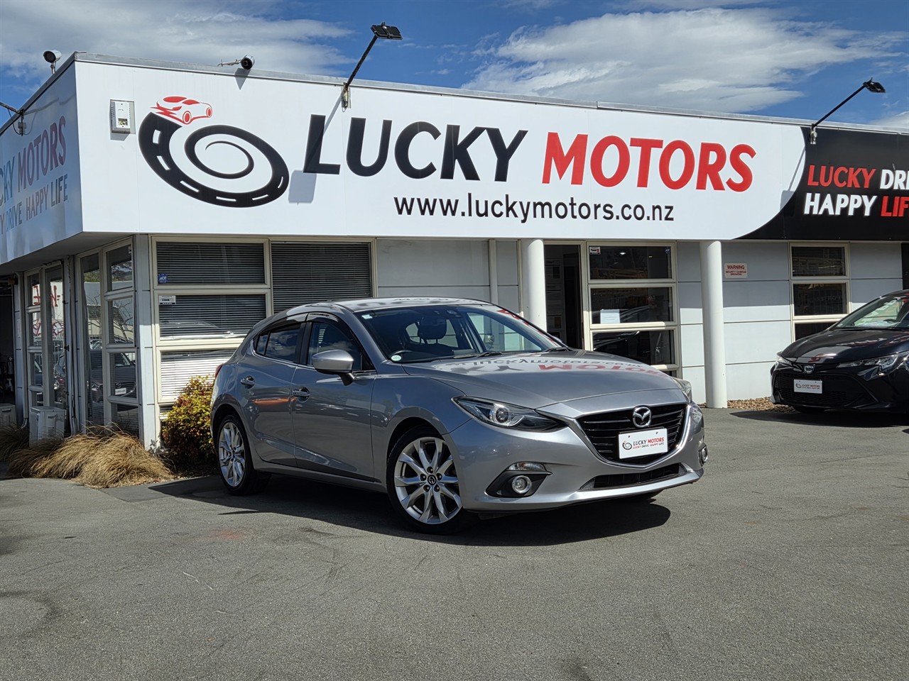 2015 Mazda AXELA
