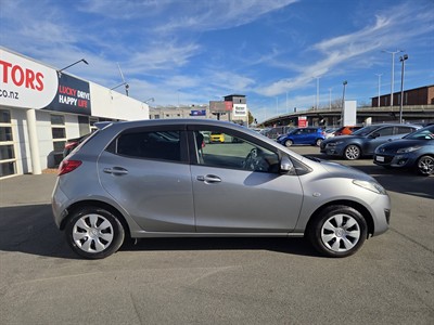 2013 Mazda Demio - Thumbnail