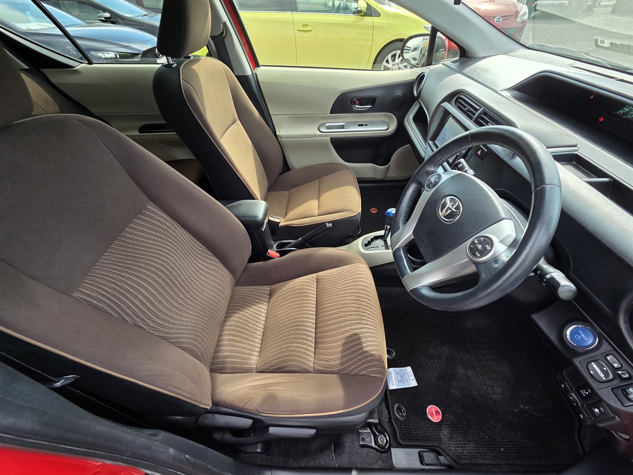 2013 Toyota Aqua
