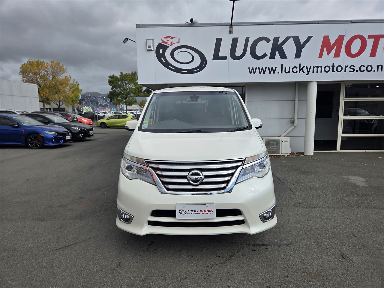 2015 Nissan Serena