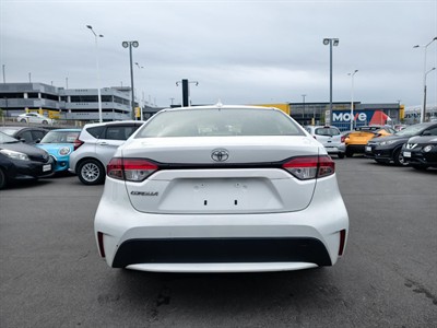 2021 Toyota Corolla - Thumbnail