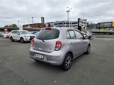 2010 Nissan MARCH - Thumbnail