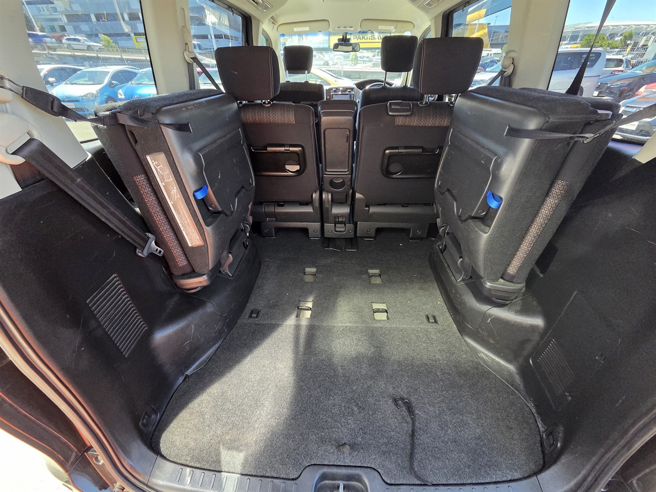 2014 Nissan Serena