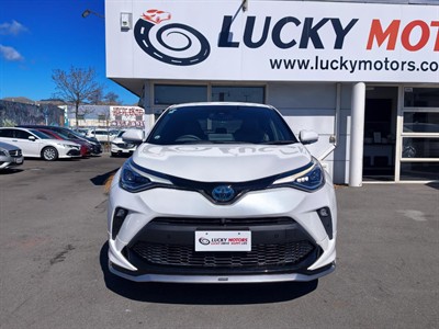 2021 Toyota C-HR - Thumbnail
