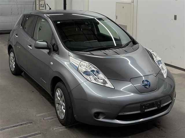 2015 Nissan LEAF