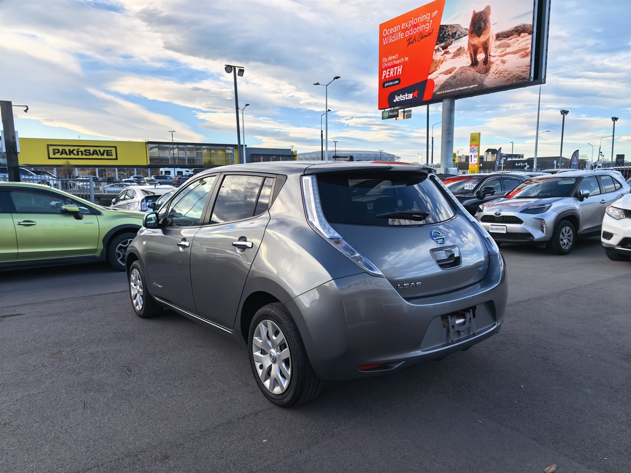 2015 Nissan LEAF