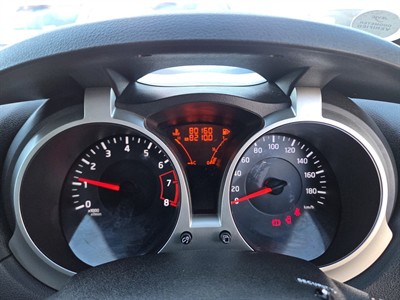 2011 Nissan JUKE - Thumbnail