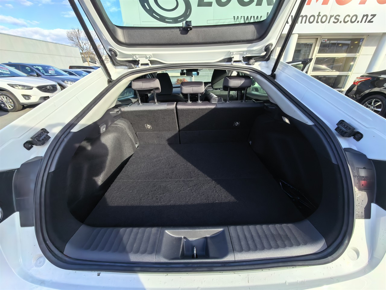 2023 Toyota Prius
