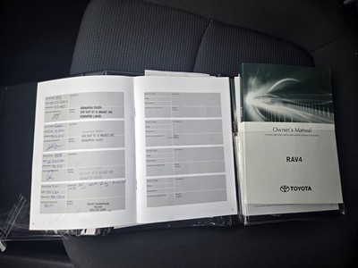 2020 Toyota Rav4 - Thumbnail