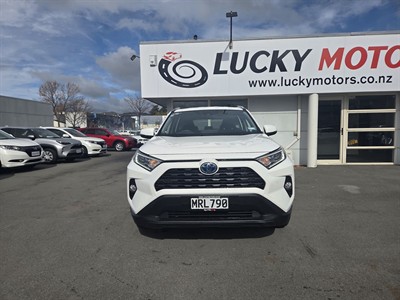 2020 Toyota Rav4 - Thumbnail