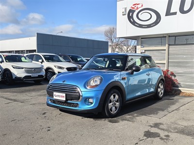 2015 Mini Cooper - Thumbnail