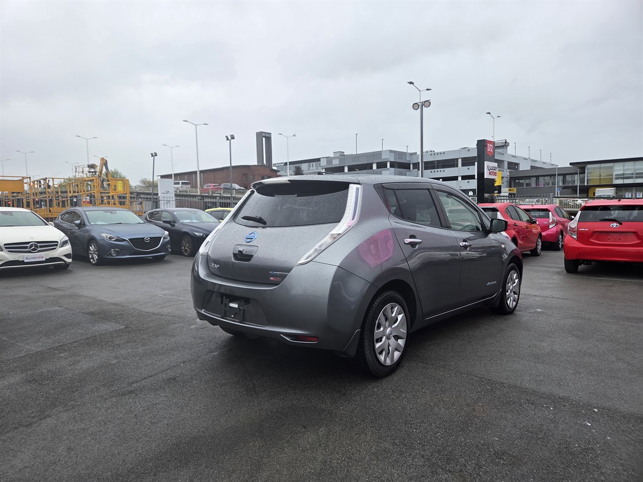 2016 Nissan LEAF