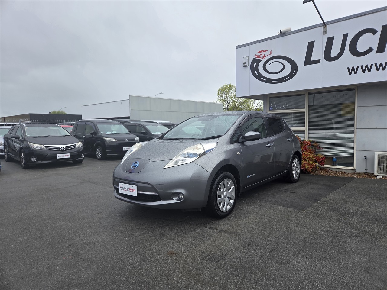 2016 Nissan LEAF