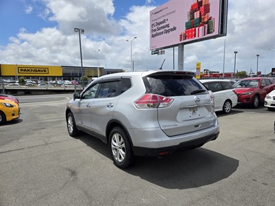 2016 Nissan X-TRAIL - Thumbnail