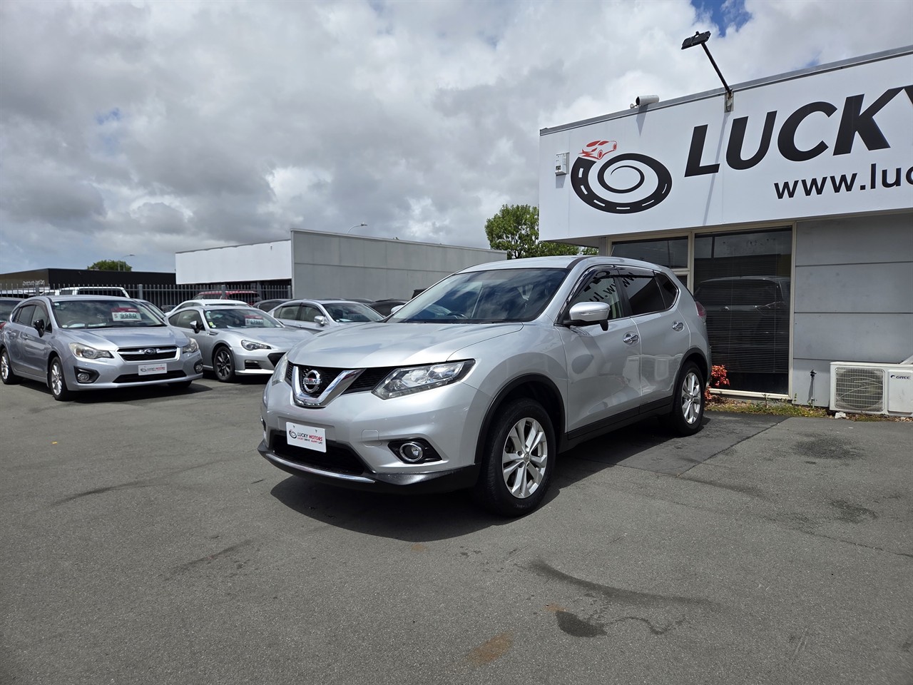 2016 Nissan X-TRAIL