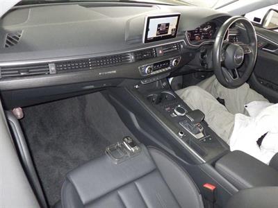 2019 Audi A4 4WD - Thumbnail