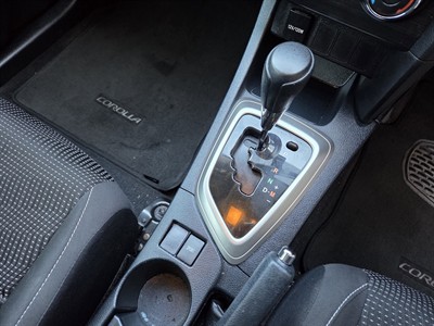 2015 Toyota Corolla - Thumbnail