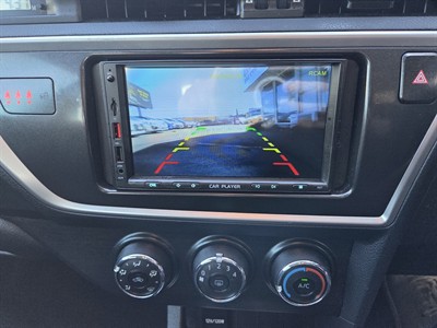 2015 Toyota Corolla - Thumbnail