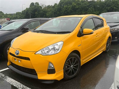 2014 Toyota Aqua - Thumbnail