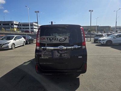 2015 Toyota ESQUIRE - Thumbnail