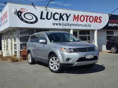 2010 Mitsubishi OUTLANDER - Thumbnail