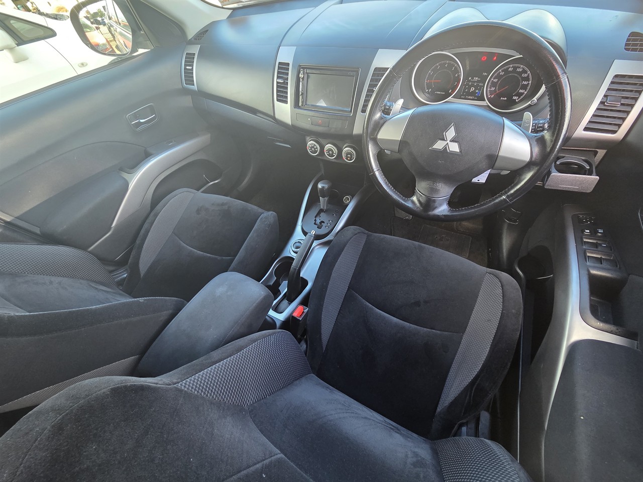 2010 Mitsubishi OUTLANDER