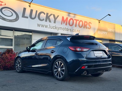 2014 Mazda AXELA - Thumbnail