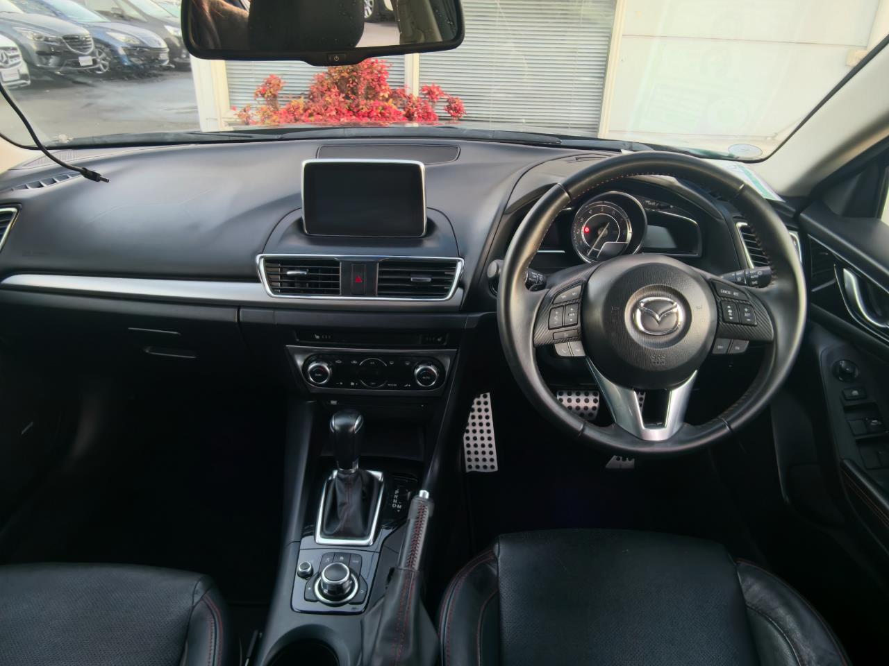 2014 Mazda AXELA