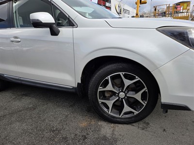 2013 Subaru FORESTER - Thumbnail