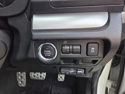 2013 Subaru FORESTER - Thumbnail