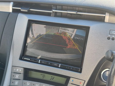 2013 Toyota Prius - Thumbnail