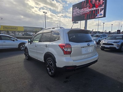 2013 Subaru FORESTER - Thumbnail