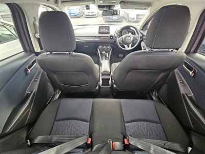 2015 Mazda Demio - Thumbnail