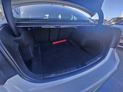 2013 BMW 320i - Thumbnail