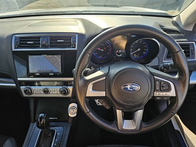 2016 Subaru OUTBACK - Thumbnail