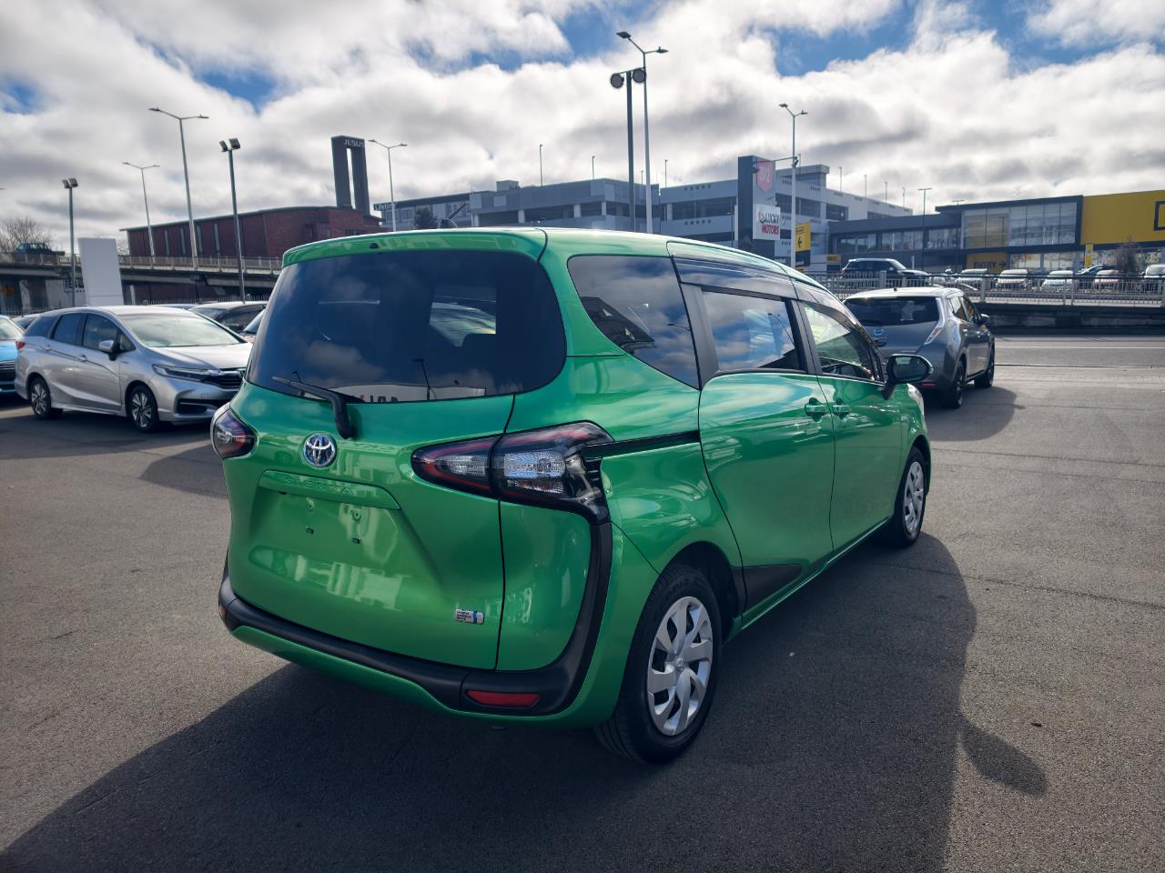 2017 Toyota SIENTA