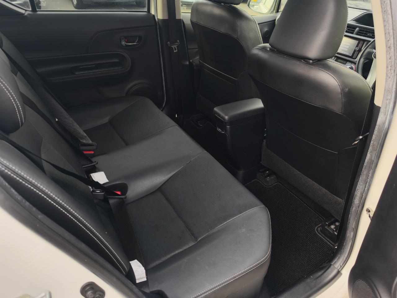2013 Toyota Aqua