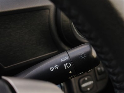 2013 Toyota Aqua - Thumbnail