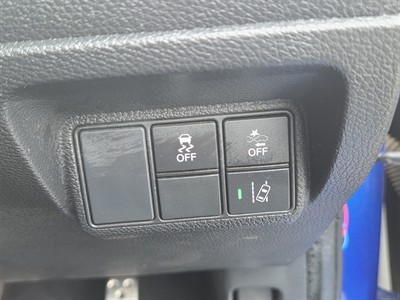 2018 Honda CIVIC - Thumbnail