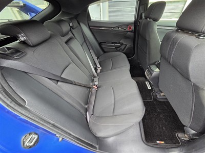 2018 Honda CIVIC - Thumbnail