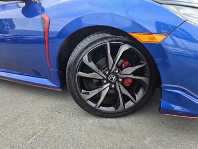 2018 Honda CIVIC - Thumbnail