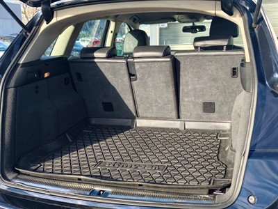 2010 Audi Q5 - Thumbnail