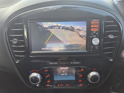 2015 Nissan JUKE - Thumbnail