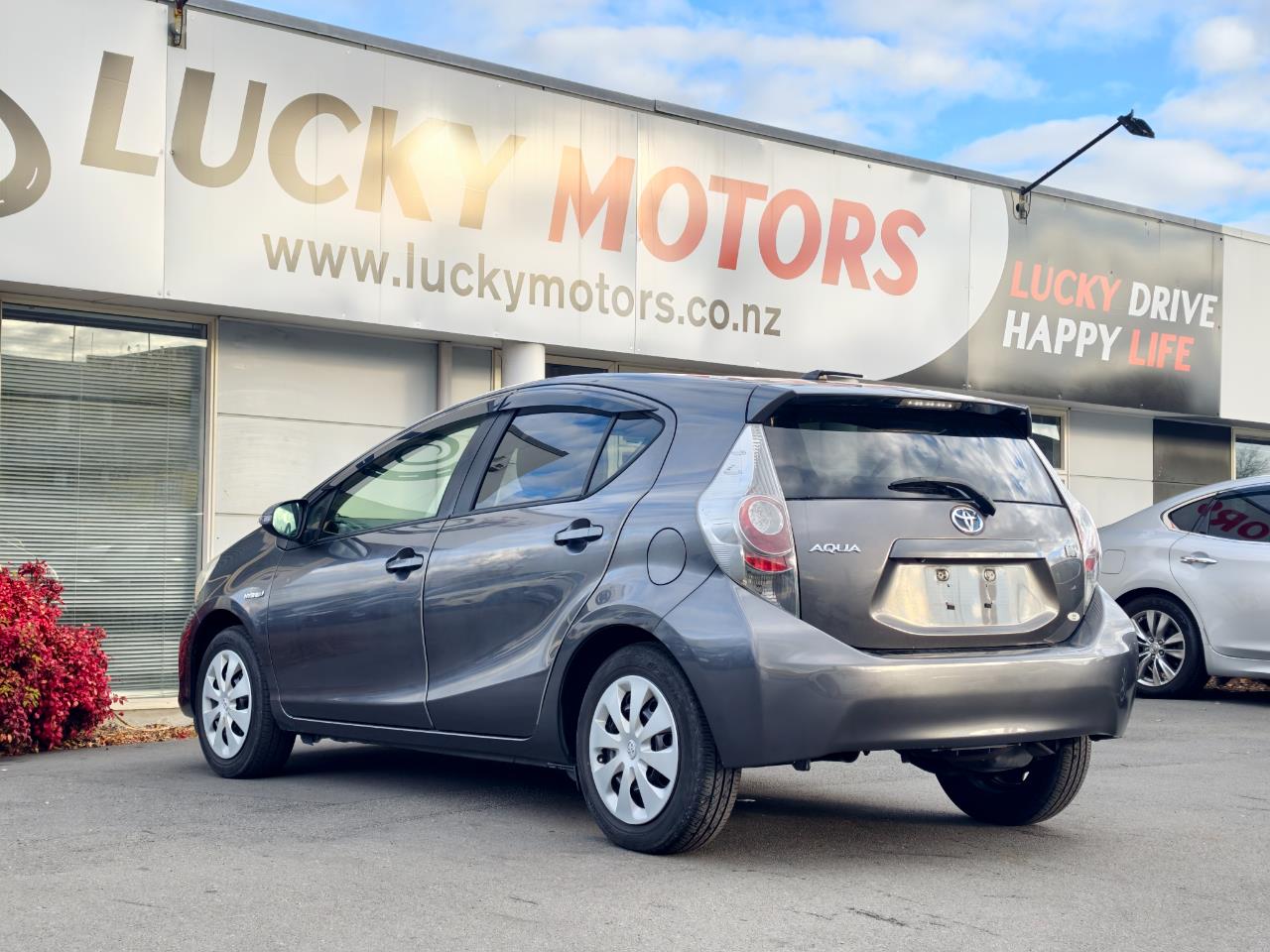 2013 Toyota Aqua