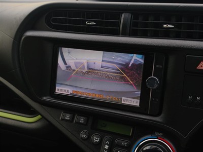 2013 Toyota Aqua - Thumbnail