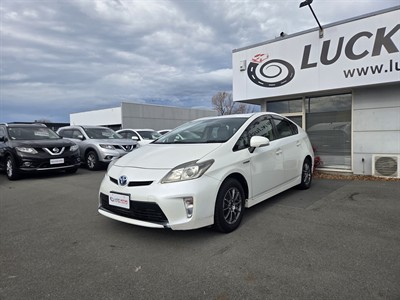2012 Toyota Prius - Thumbnail
